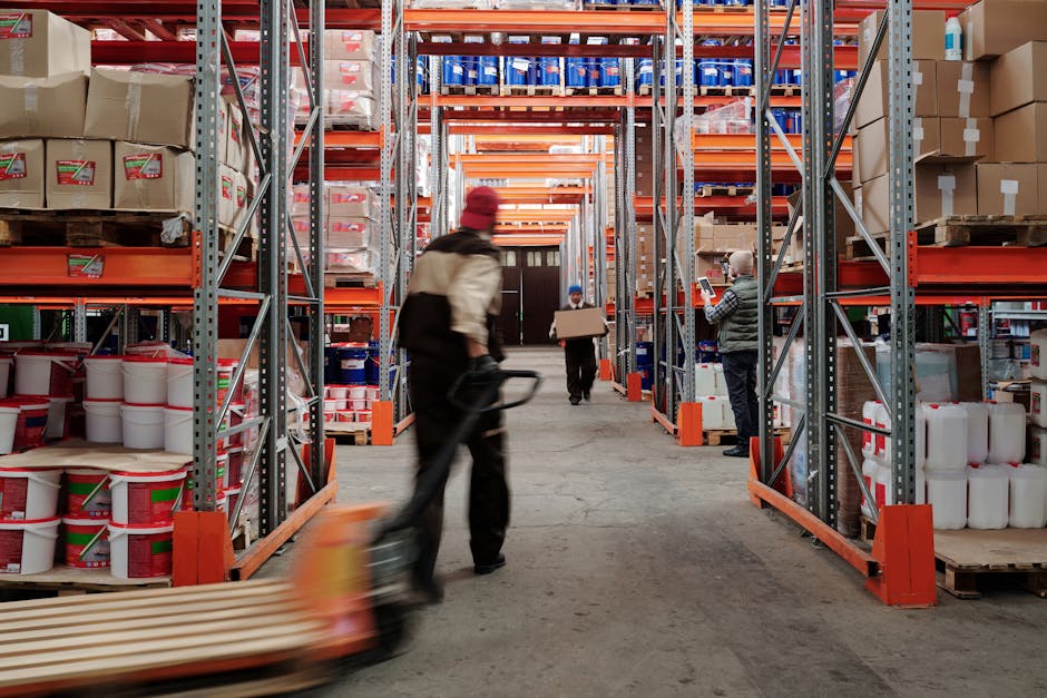 Distributor