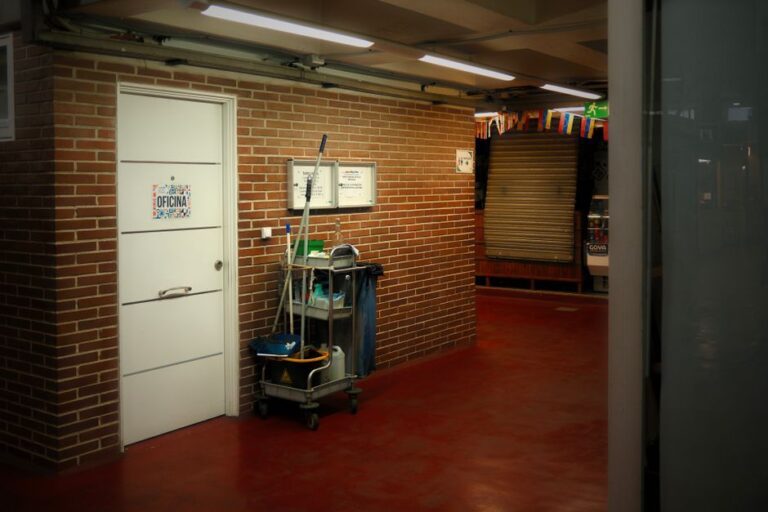 office cleaning service